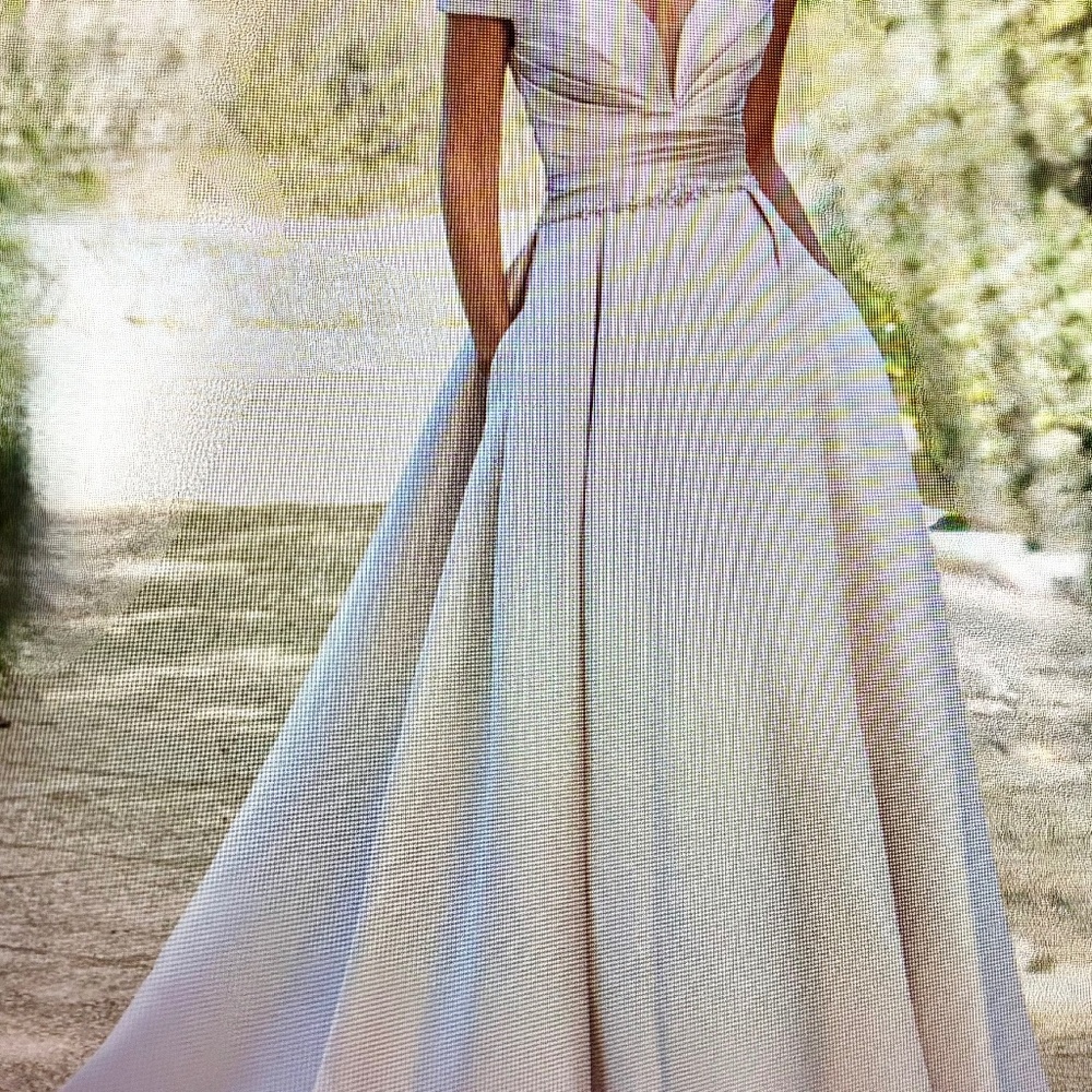 Champagne wedding gown by Justin Alexander  size 24 for size 16 bride w/pockets